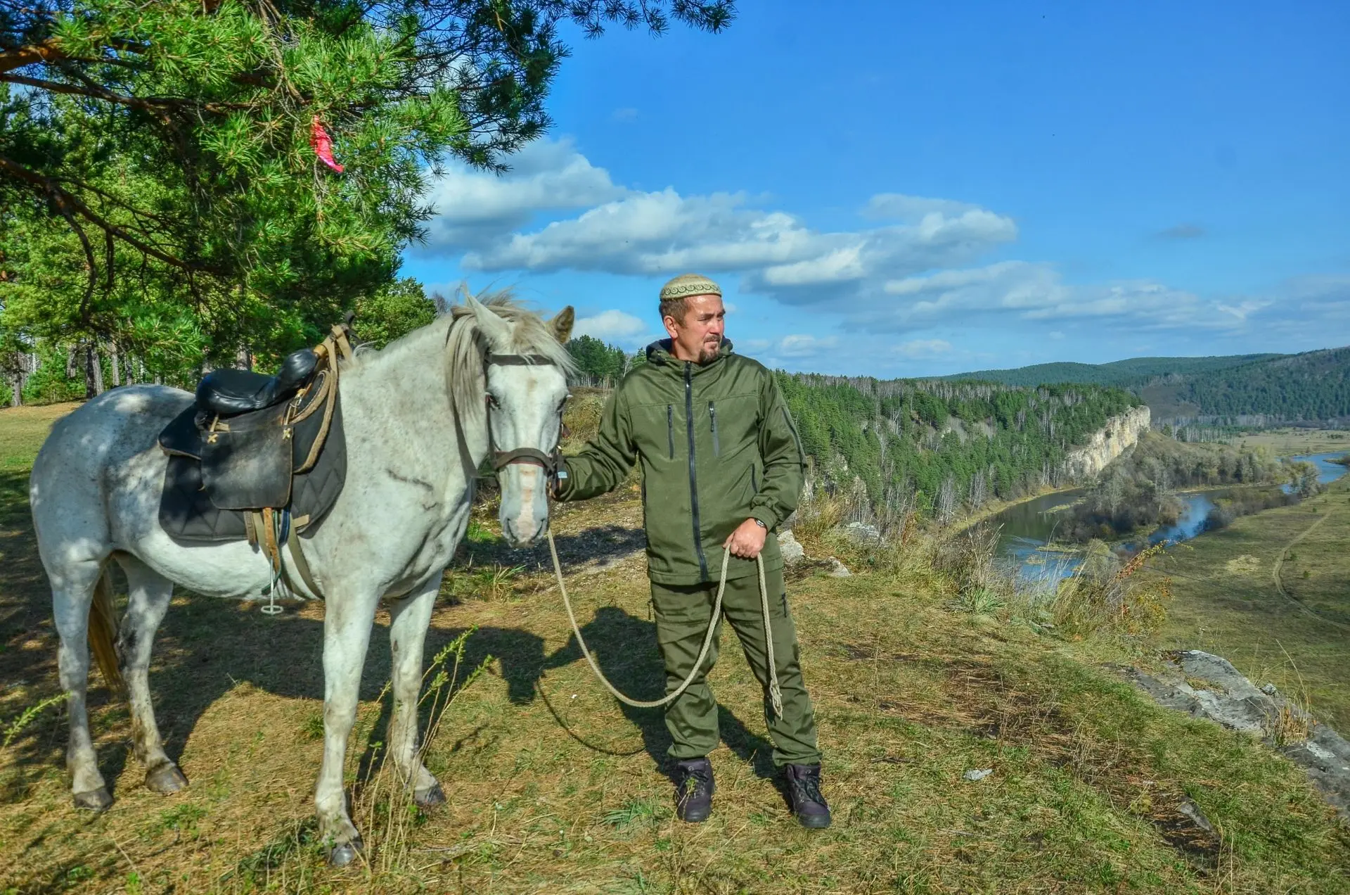 🏇В Салаватском районе в юртовом кемпинге "Шайтан-Кудей" возле деревни Идрисово увеличи...