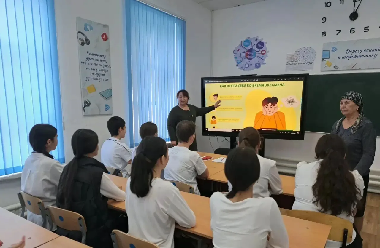15.09.2026 г. классные руководители 9-х классов Биджиева П.Х., Коркмазова А.Х. провели ...