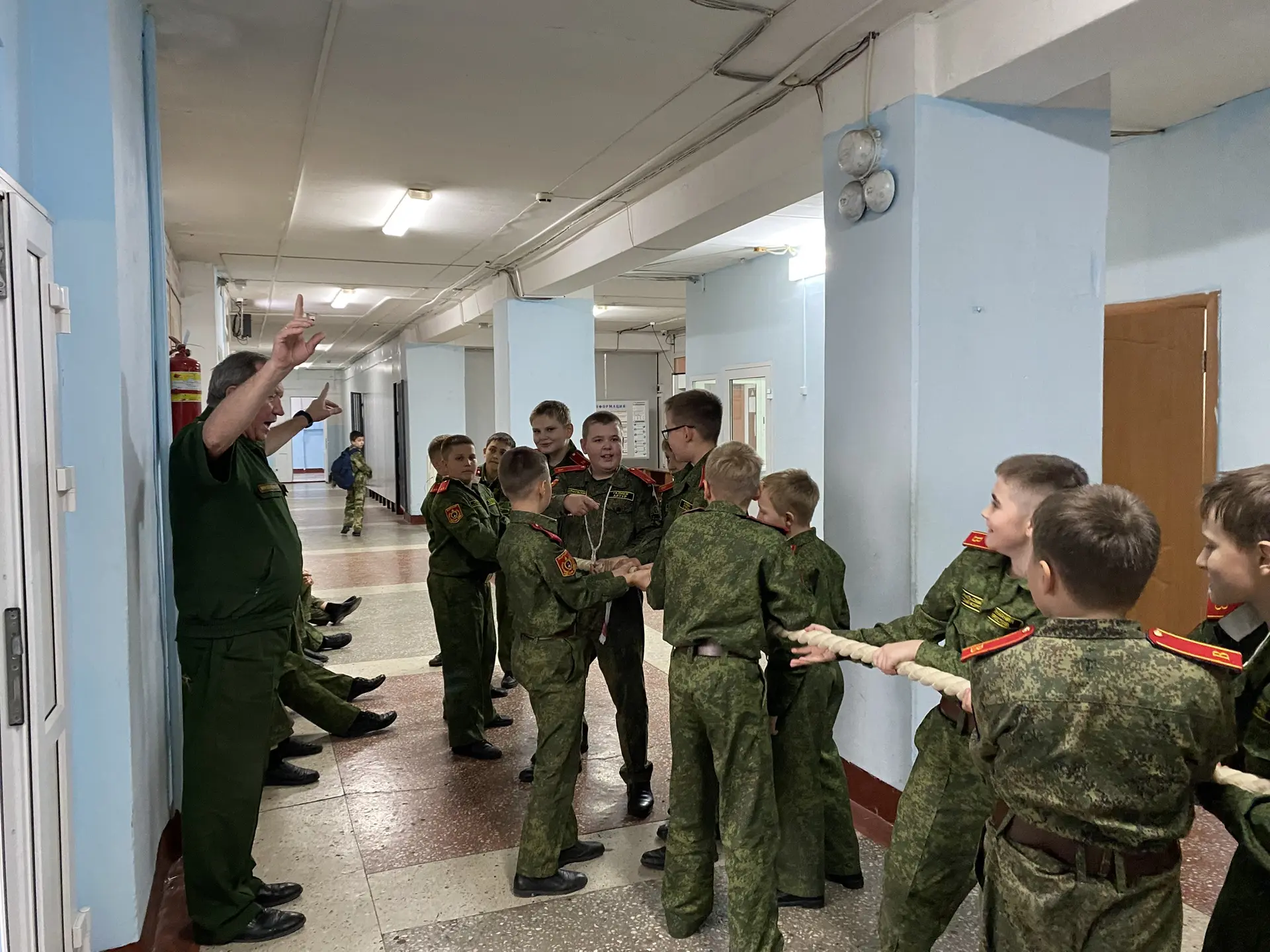 У наших кадет свободного времени нет! Наши кадеты и воспитанники во второй половине дня...
