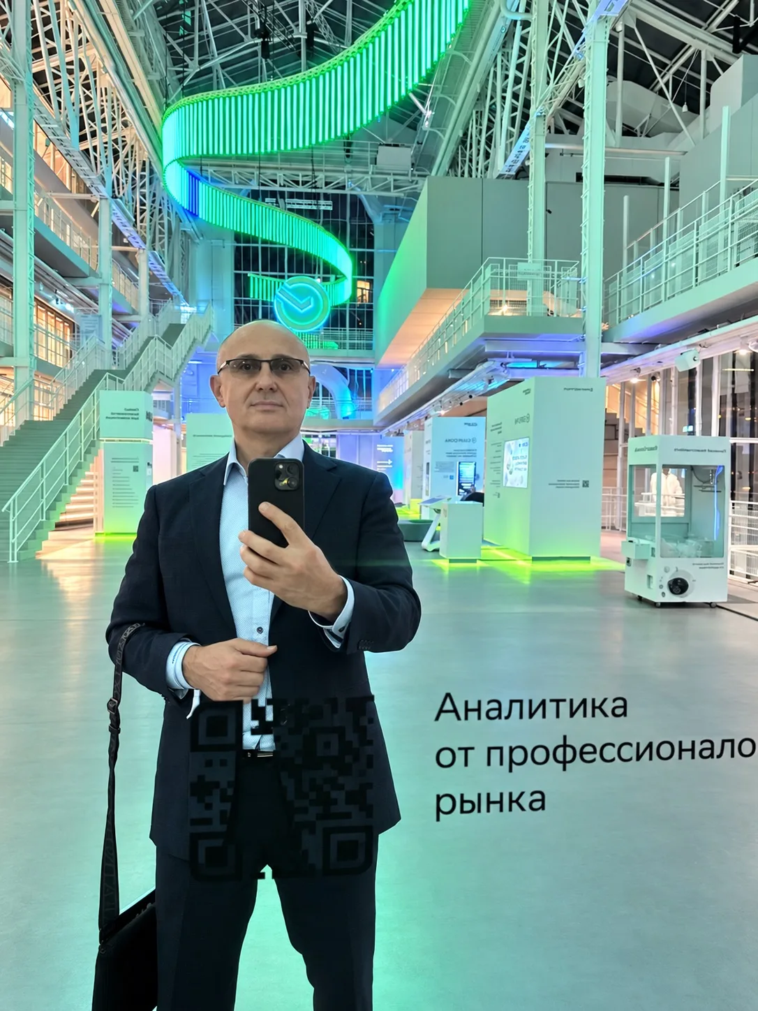Нужно ли девушке проявлять инициативу и знакомиться первой?