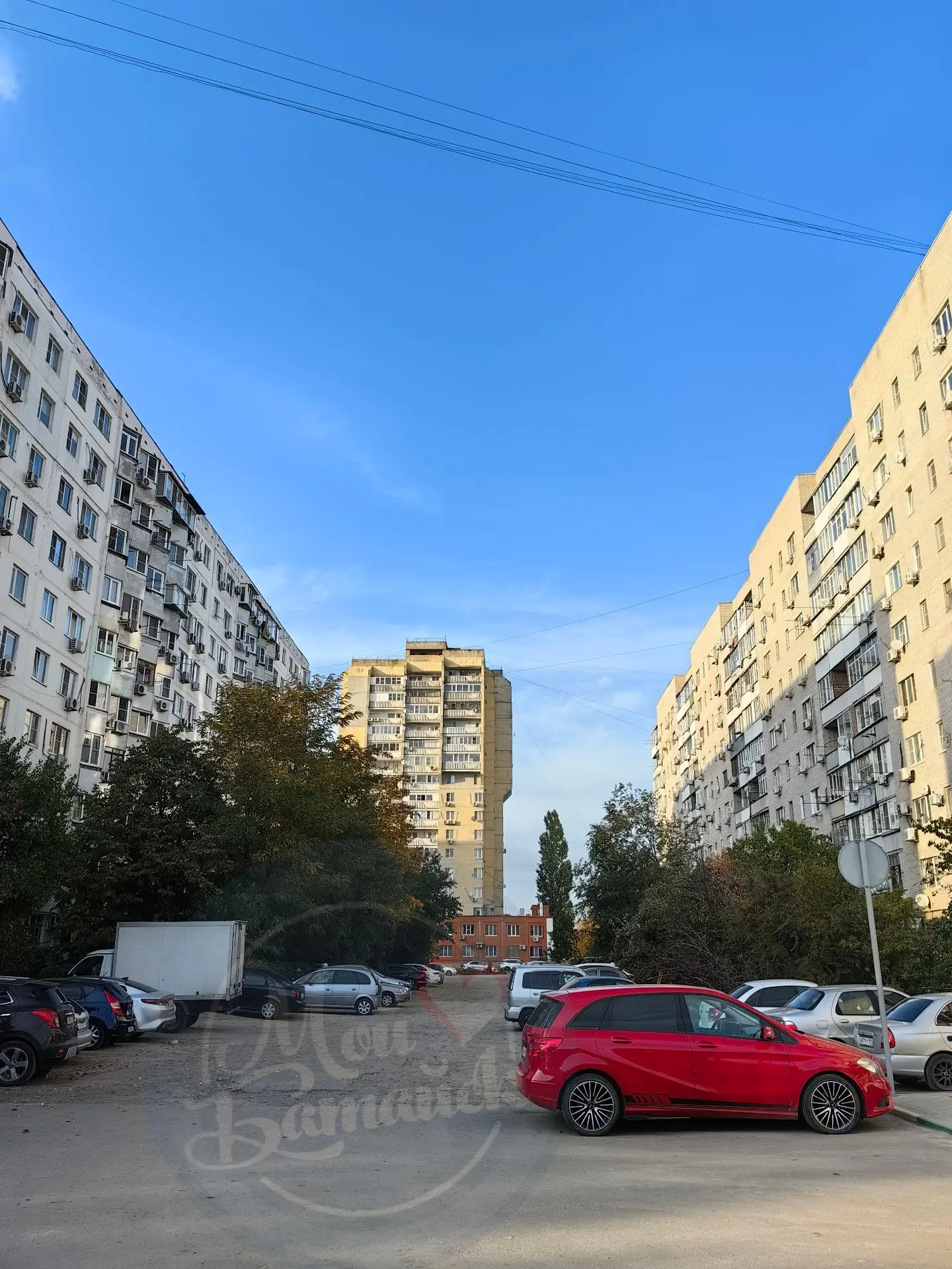 В районе СЖМ нет ни одного общественно-досугового пространства. Нет ни парка, ни сквера...