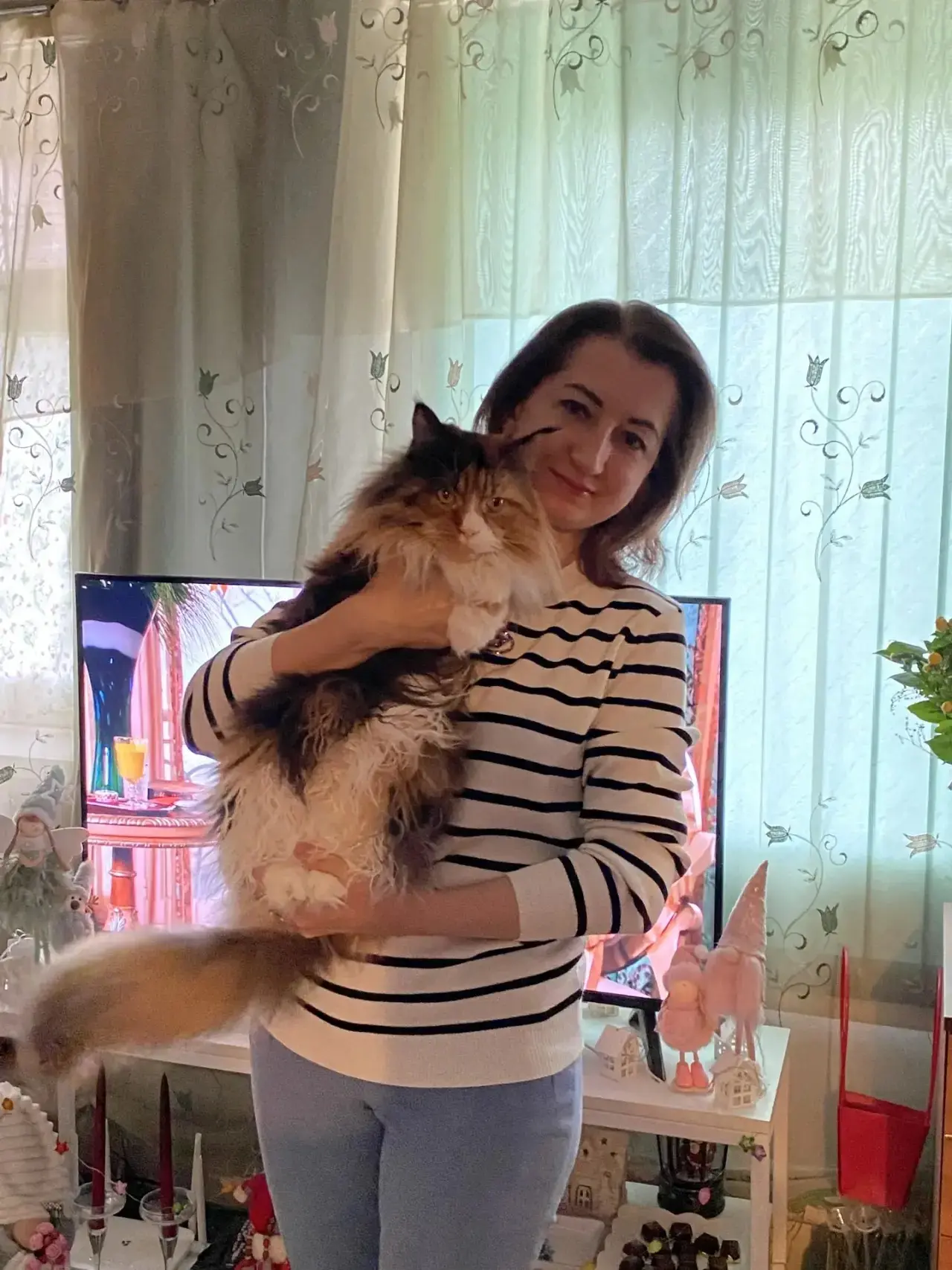👩🏼‍🏫Кондаурова Ольга Владимировна, учитель немецкого языка, со своим пушистым другом...