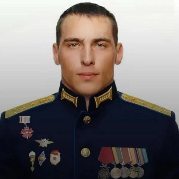 Март 2022 года, лес, засада. Разведгруппа капитана Алексея Курганова попала в окружение...