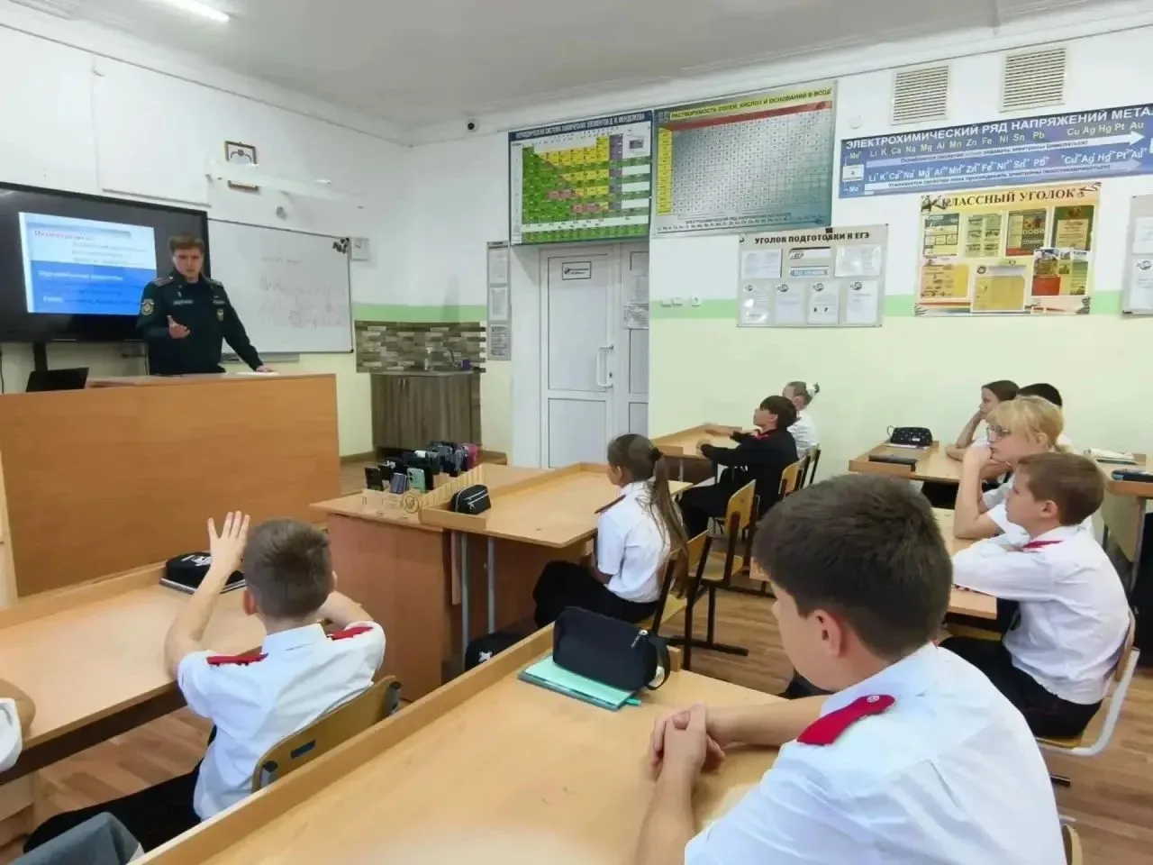 В образовательных учреждениях Усть Лабинского района проведены открытые уроки, приуроче...