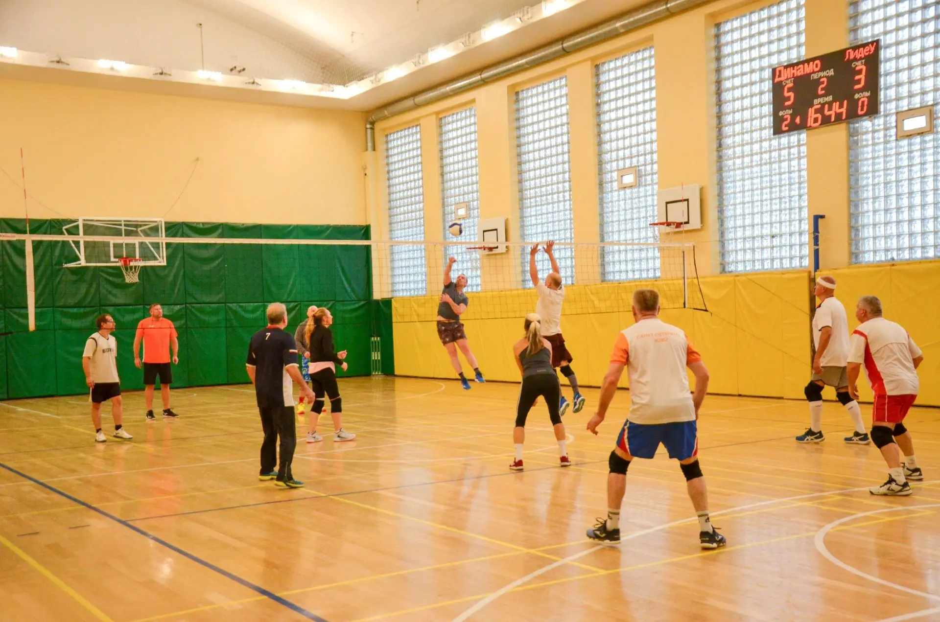 📅🏐14 октября в спортивном зале по адресу: Московский пр., д.102 корп. 2 состоялся тур...
