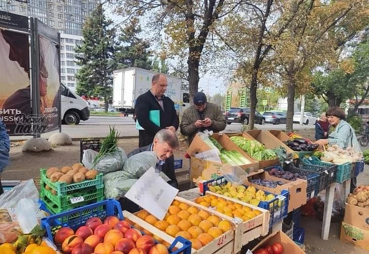 В Ростове на «Каменке» наказали стихийных торговцев