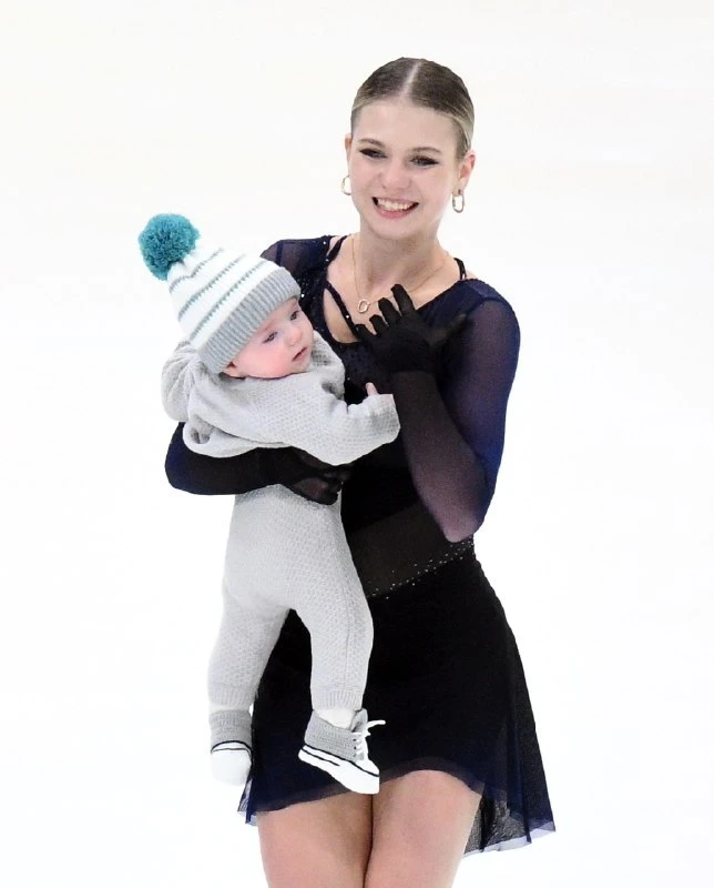⛸️ Трусова пошутила о количестве детской еды перед этапом Гран-при в Китае