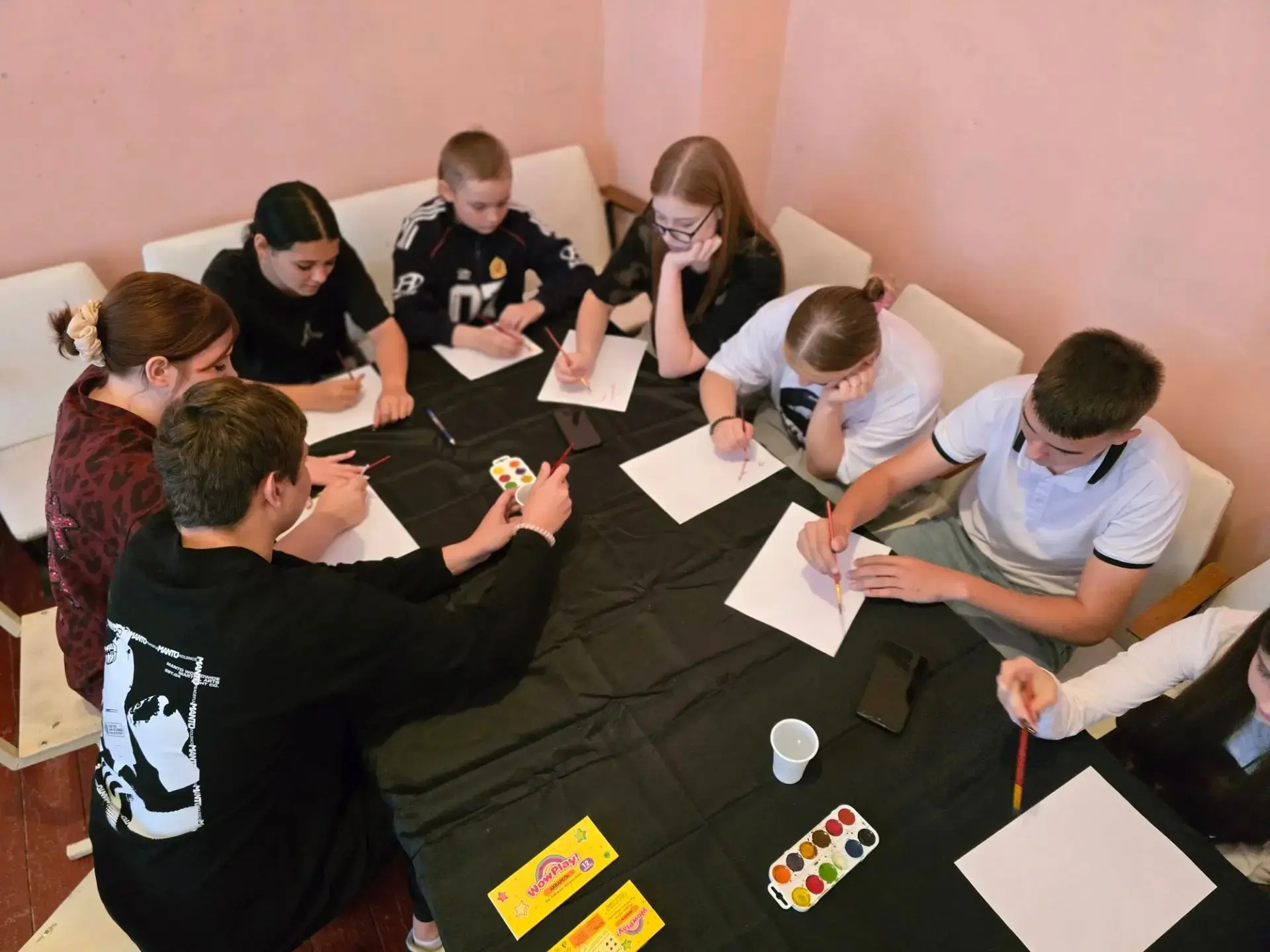 В Шкуринском сельском поселении специалист по работе с молодежью провела с волонтерами ...