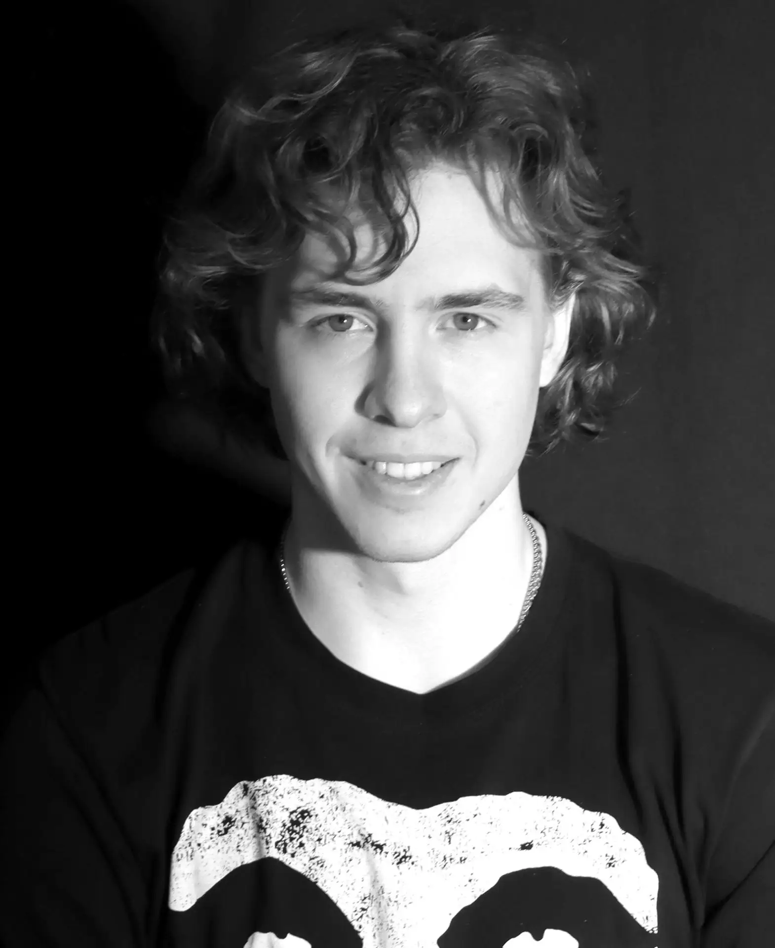 👏🏻💐 Сегодня день рождения отмечает молодой талантливый актер Михаил Троицкий!
