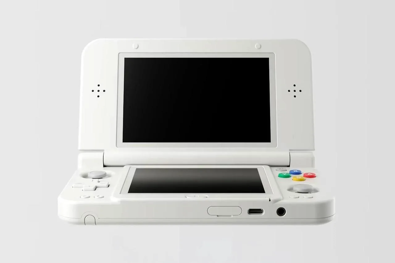 Anbernic выпустила портативку по цене Nintendo Switch? RG DDS получила два экрана и чип...