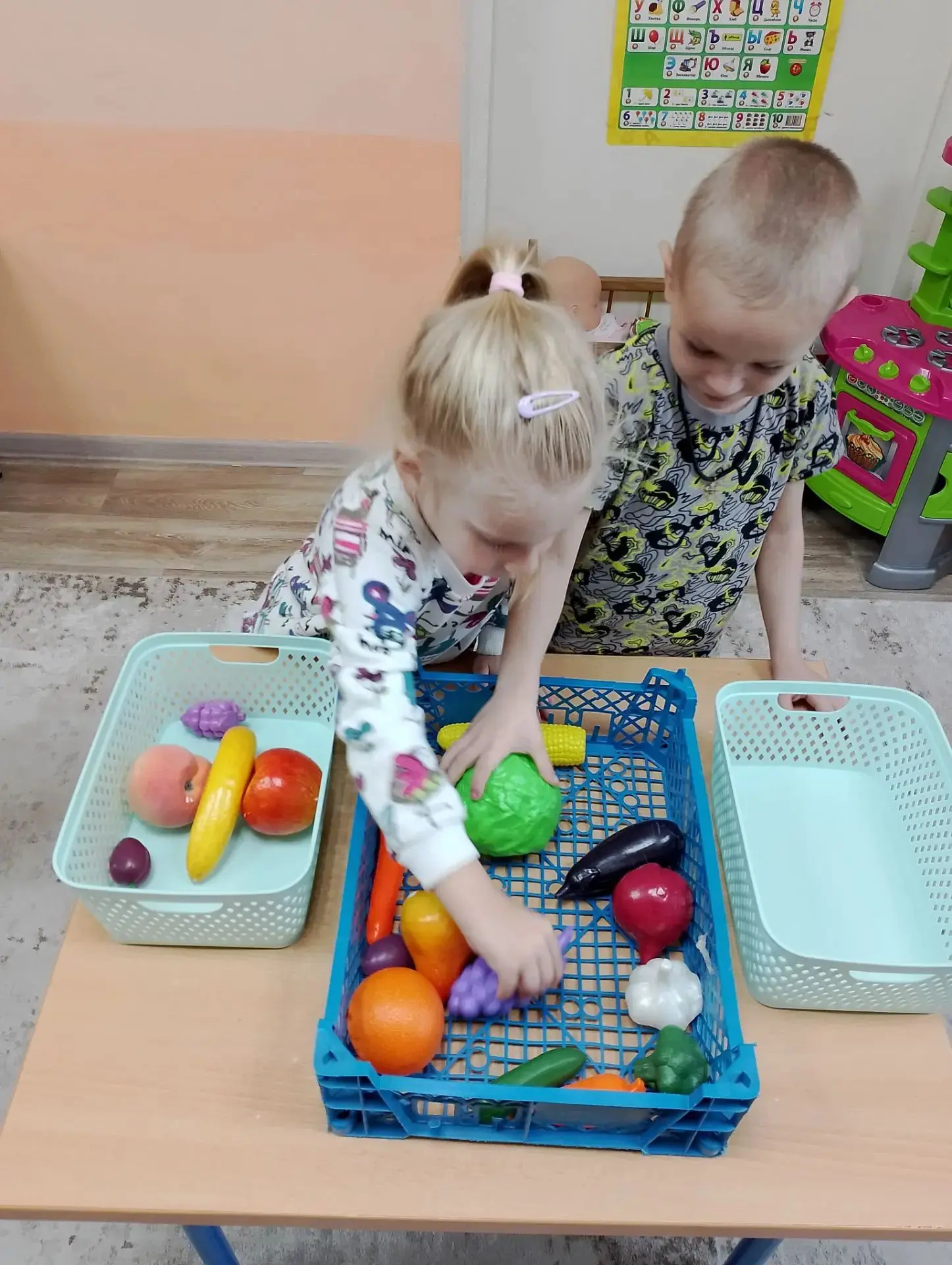 🎨 Сегодня в средней группе прошло занятие по художественно-эстетическому развитию «Вку...