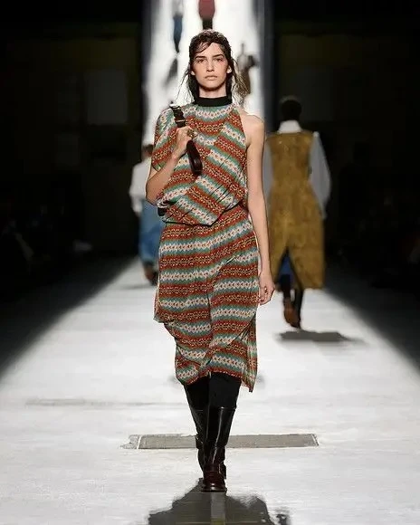 Школа искусств: коллекция Dries Van Noten осень-зима 2026/2027