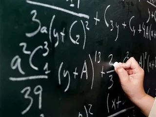 🧮 Математика в 4 классе: не просто цифры, а суперсила!