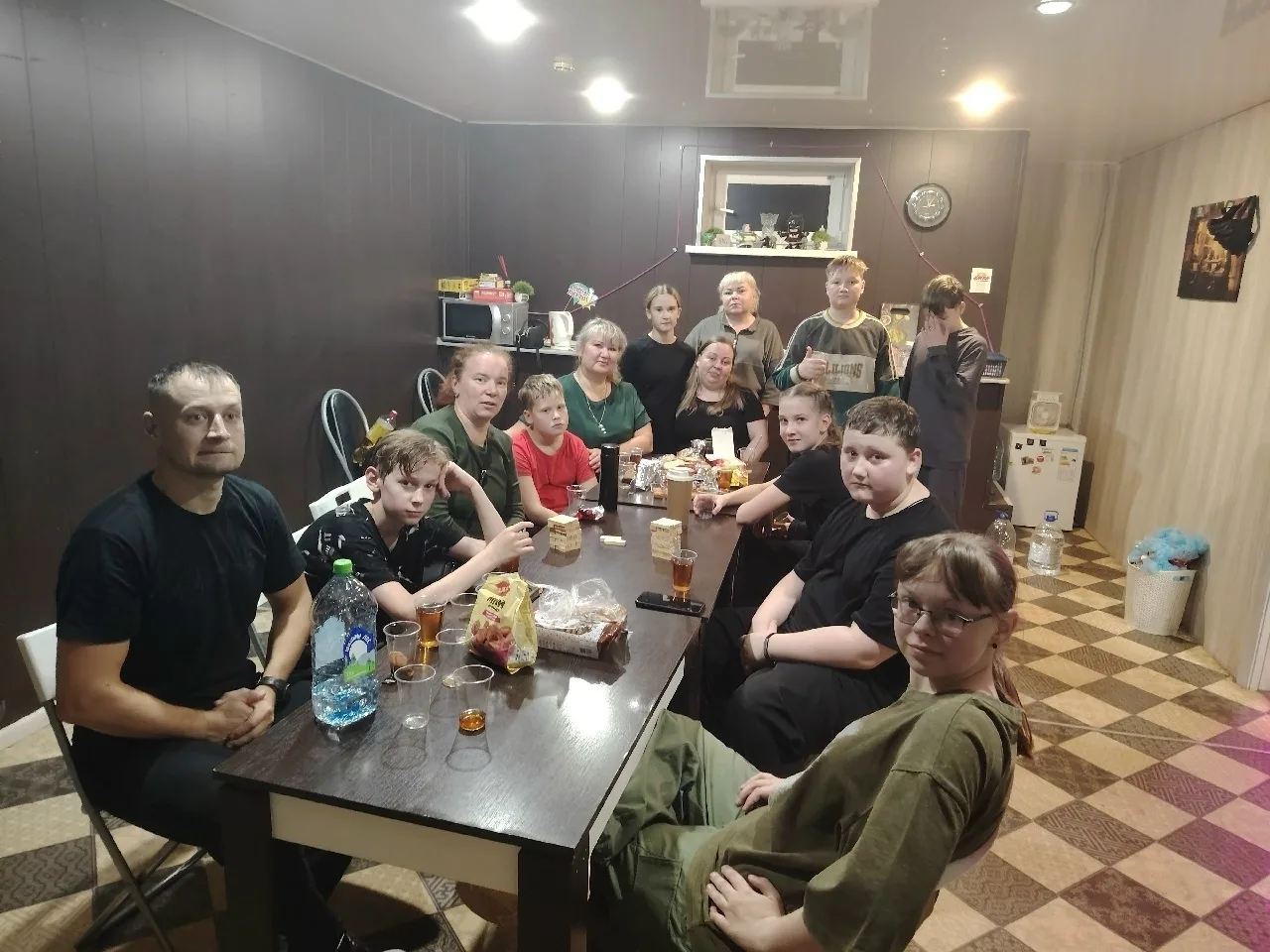 🚀Сегодня 11 октября вместо привычных парт и учебников — лабиринты и азартные огоньки б...