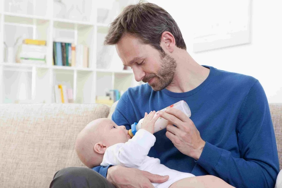 👶👧63 отца в Херсонской области - в декрете с детьми