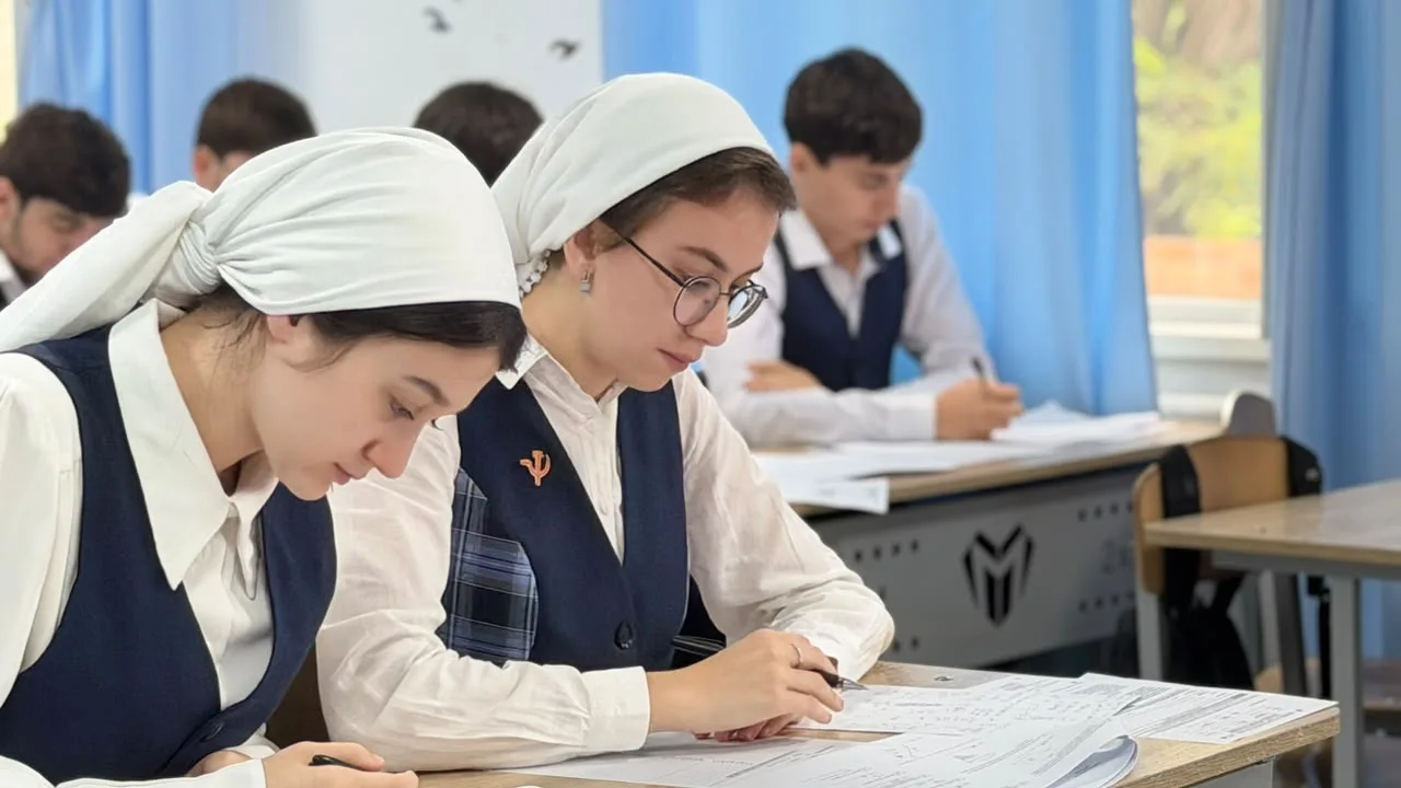ВХОДНАЯ ДИАГНОСТИКА ПО МАТЕМАТИКЕ ДЛЯ 11-КЛАССНИКОВ ШКОЛ НАДТЕРЕЧНОГО МУНИЦИПАЛЬНОГО РА...