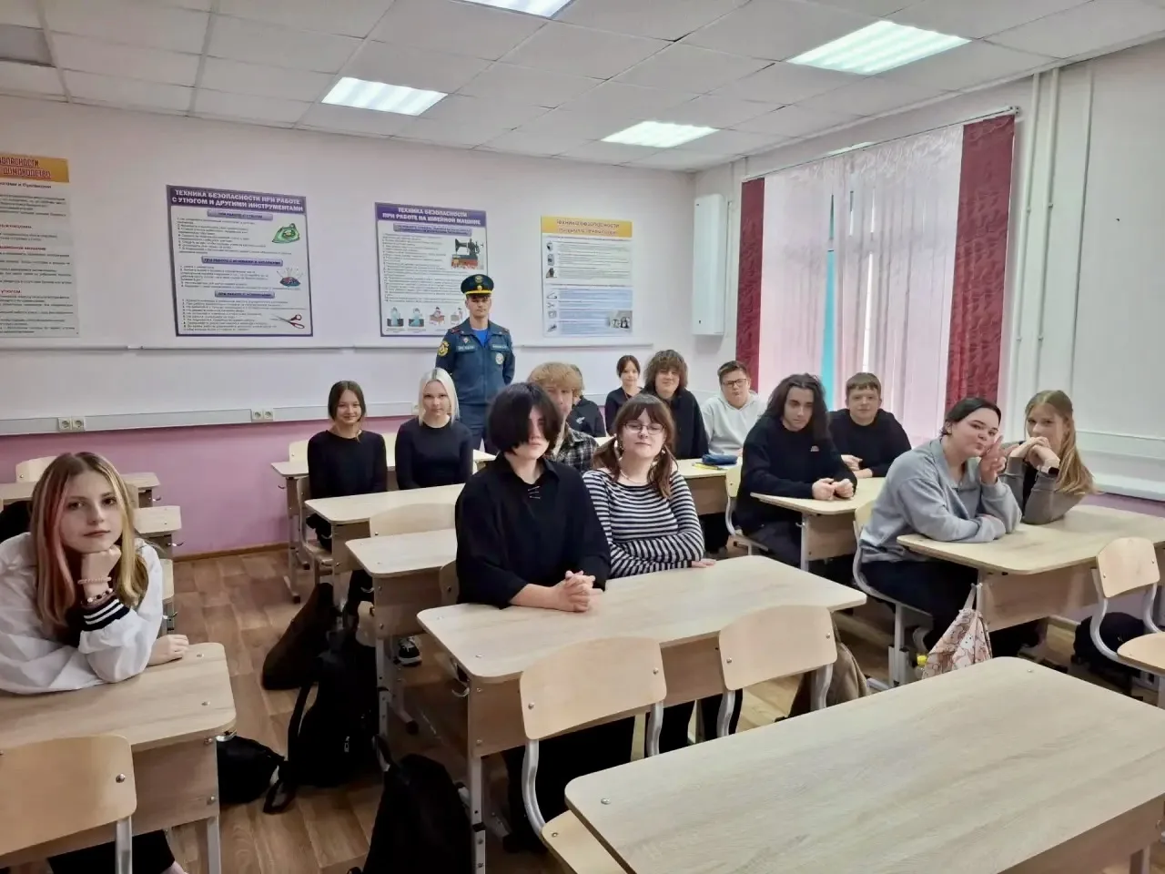 В нашей школе прошёл открытый урок культуры безопасности ко Всемирному дню гражданской ...
