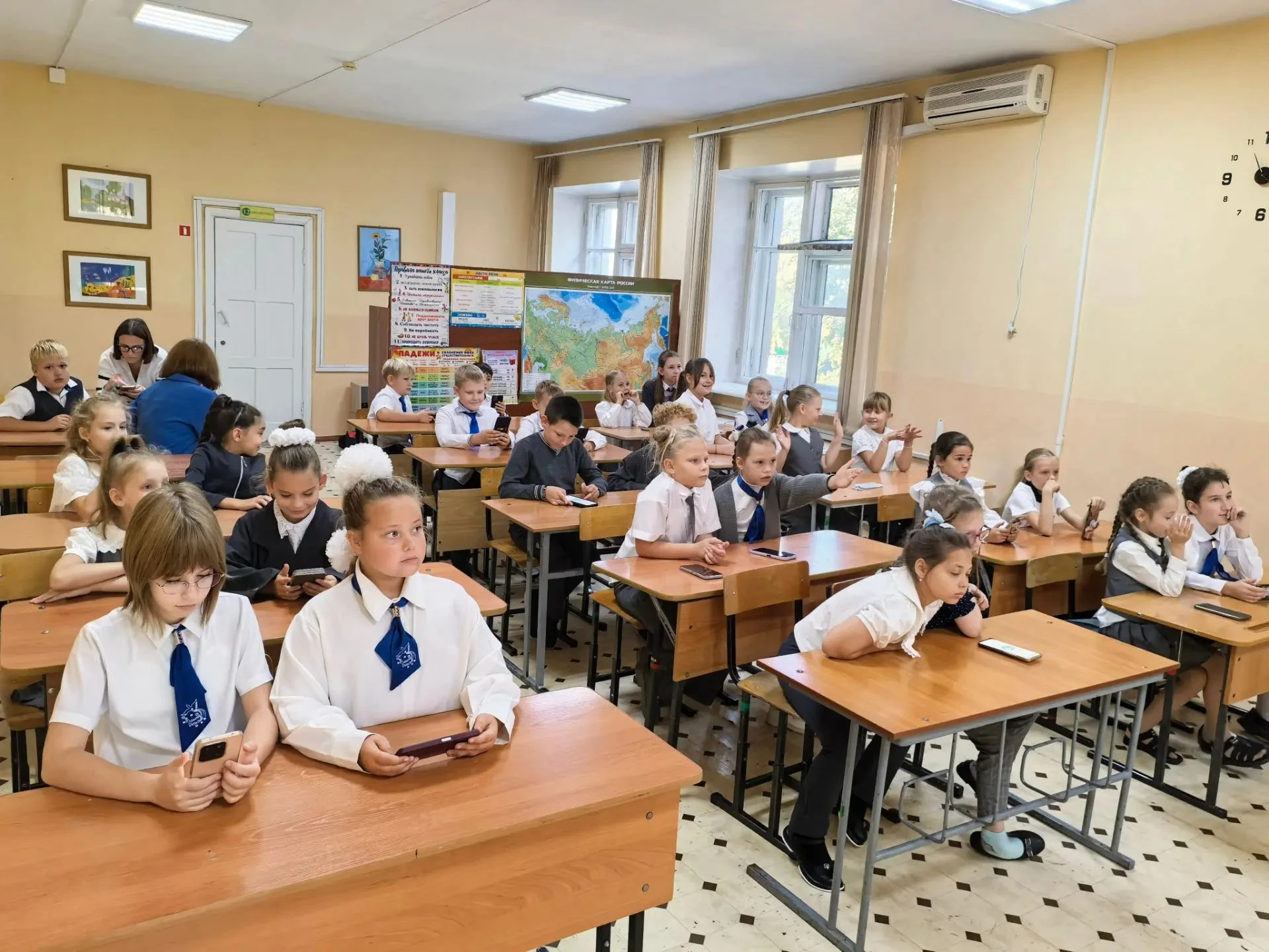 Интерактивные онлайн-лекции в школьной библиотеке для 3-4 классов