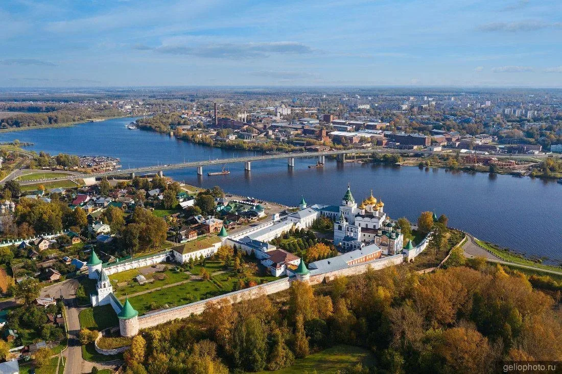 🏛 Свято-Троицкий Ипатьевский мужской монастырь, Кострома