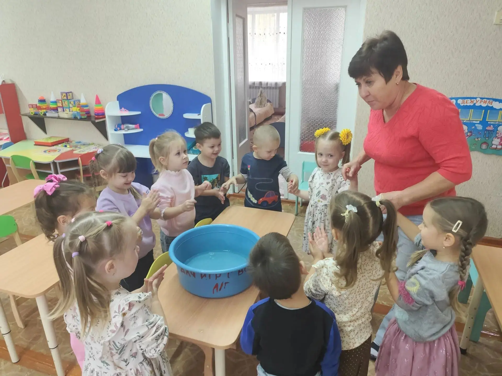 День науки в младшей группе ,, Гномик,,👫