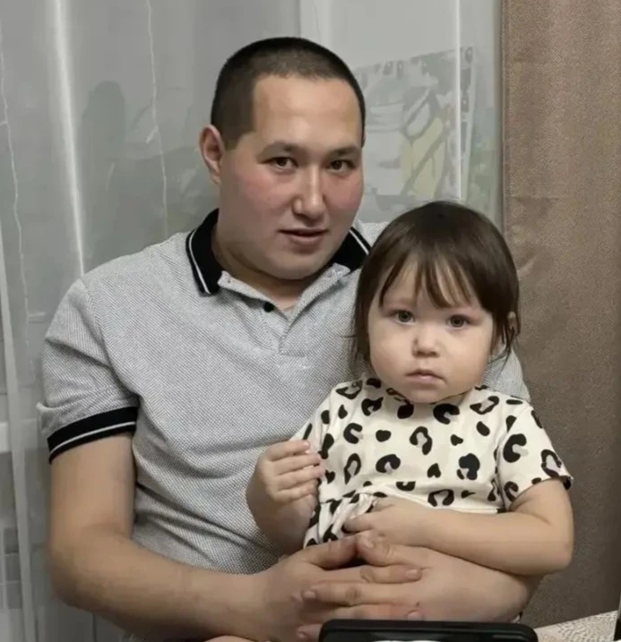 Папа Березин Тимур Юрьевич и дочка Мия,