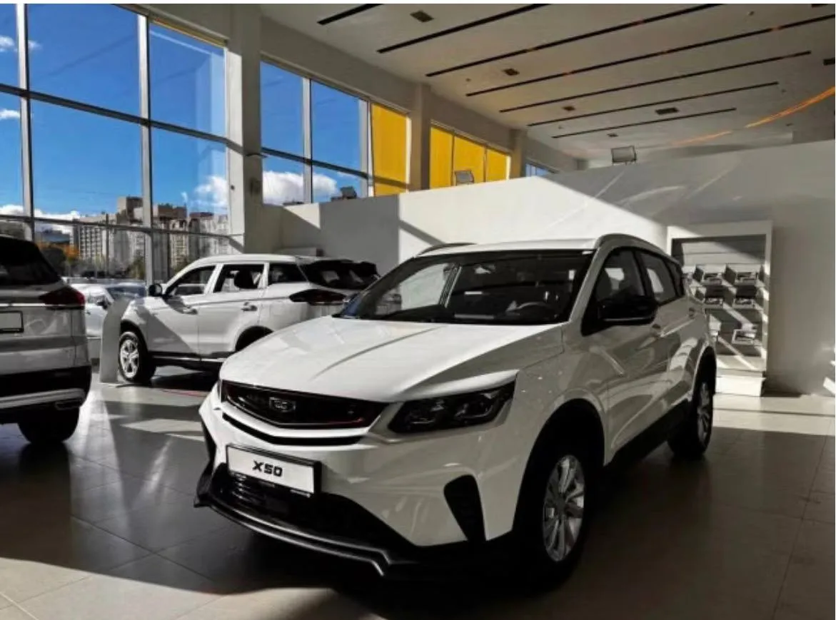В Россию прибыл новый Belgee X50: атмосферный мотор и классический автомат по цене 2,2 ...