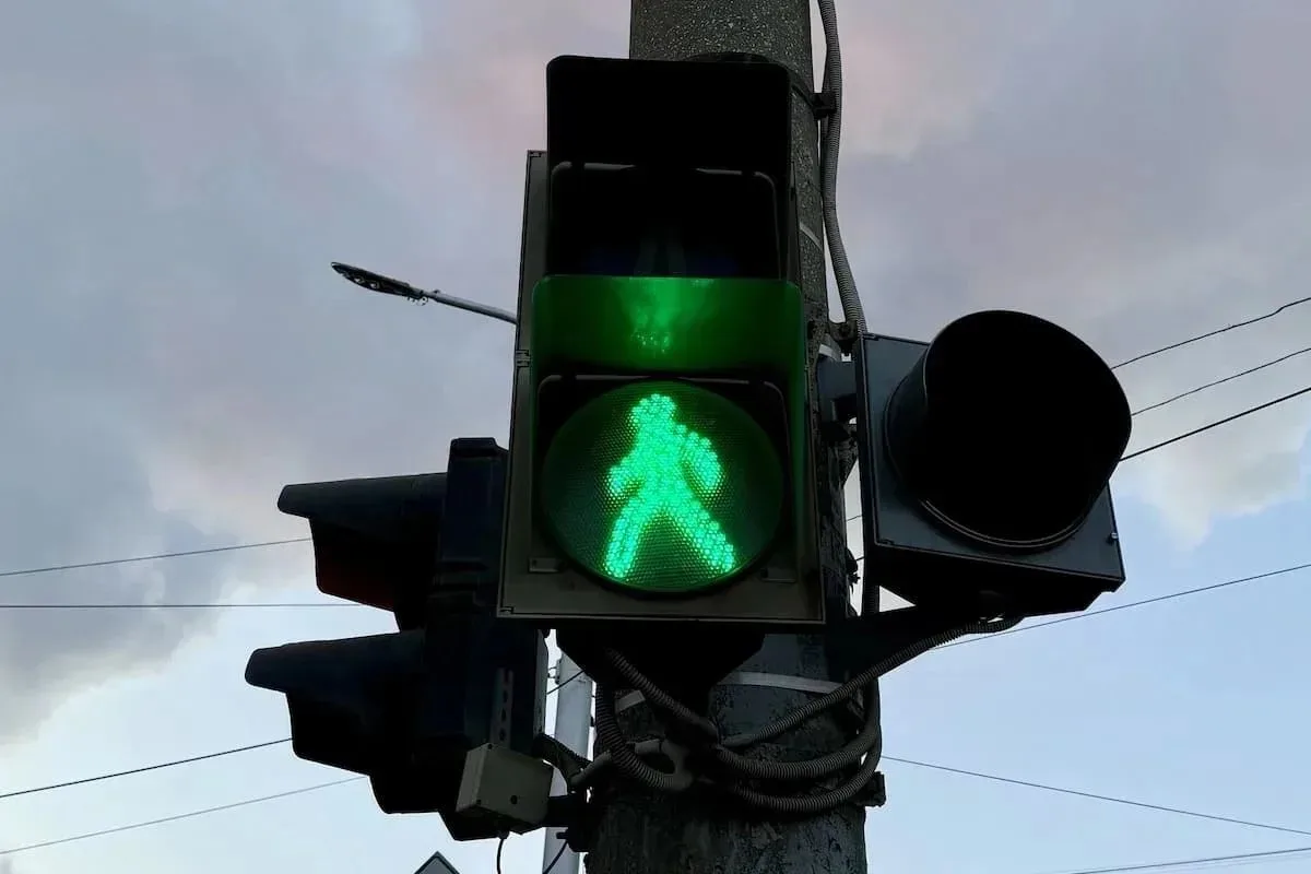 Ситуация с уличным освещением в городе и светофорами на моём личном контроле.