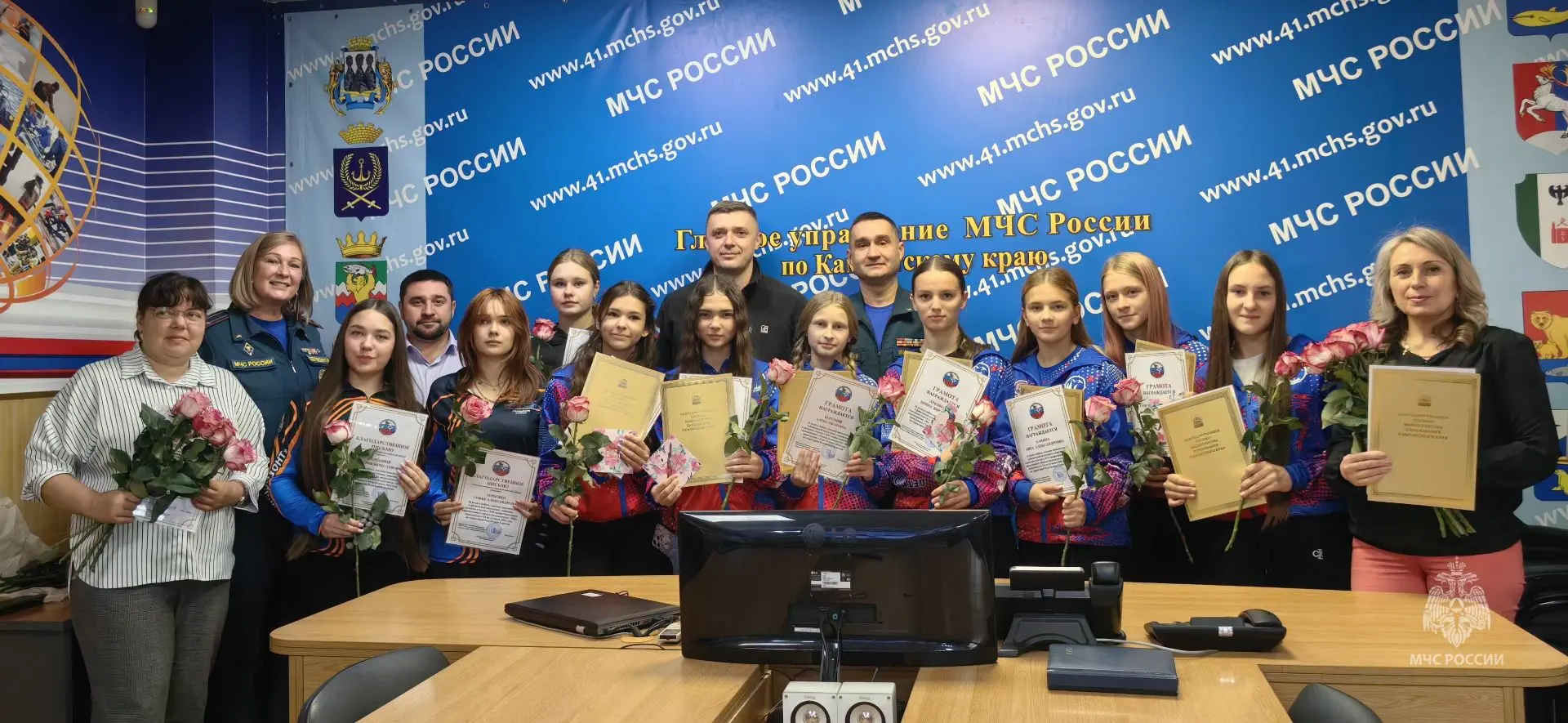 На Камчатке чествовали призеров межрегиональных соревнований «Школа безопасности»