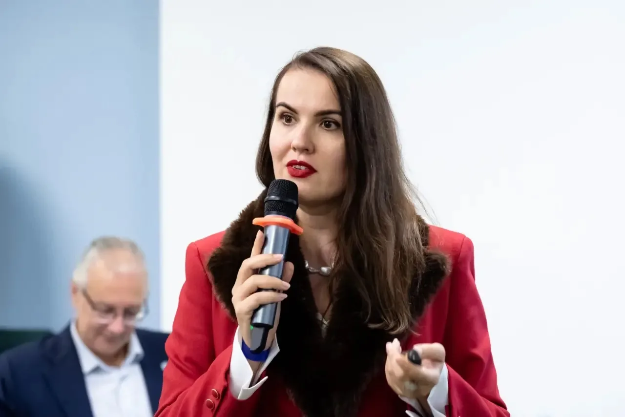 🧠 Почему в кризис мы покупаем лишнее? Катерина Бусурина — о поведении инвесторов на ко...