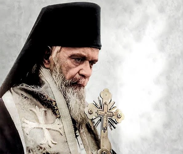 Обращаясь к Богу только в беде, ты унижаешь Бога, ибо призываешь Его, словно пожарника,...