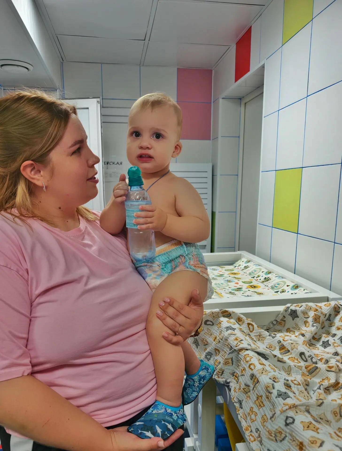 Сегодня 3 раза были в бассейне, как будто уже лучше, но, скорее всего, мне придётся дел...
