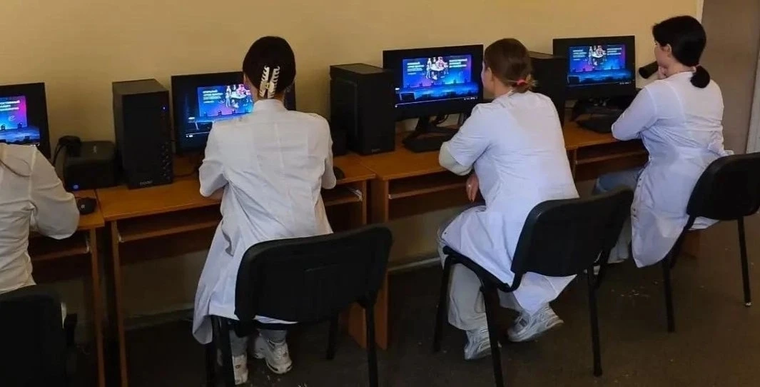 📌В рамках Всероссийского образовательного проекта "Урок цифры" в ГБПОУ "ДМК" состоялся...