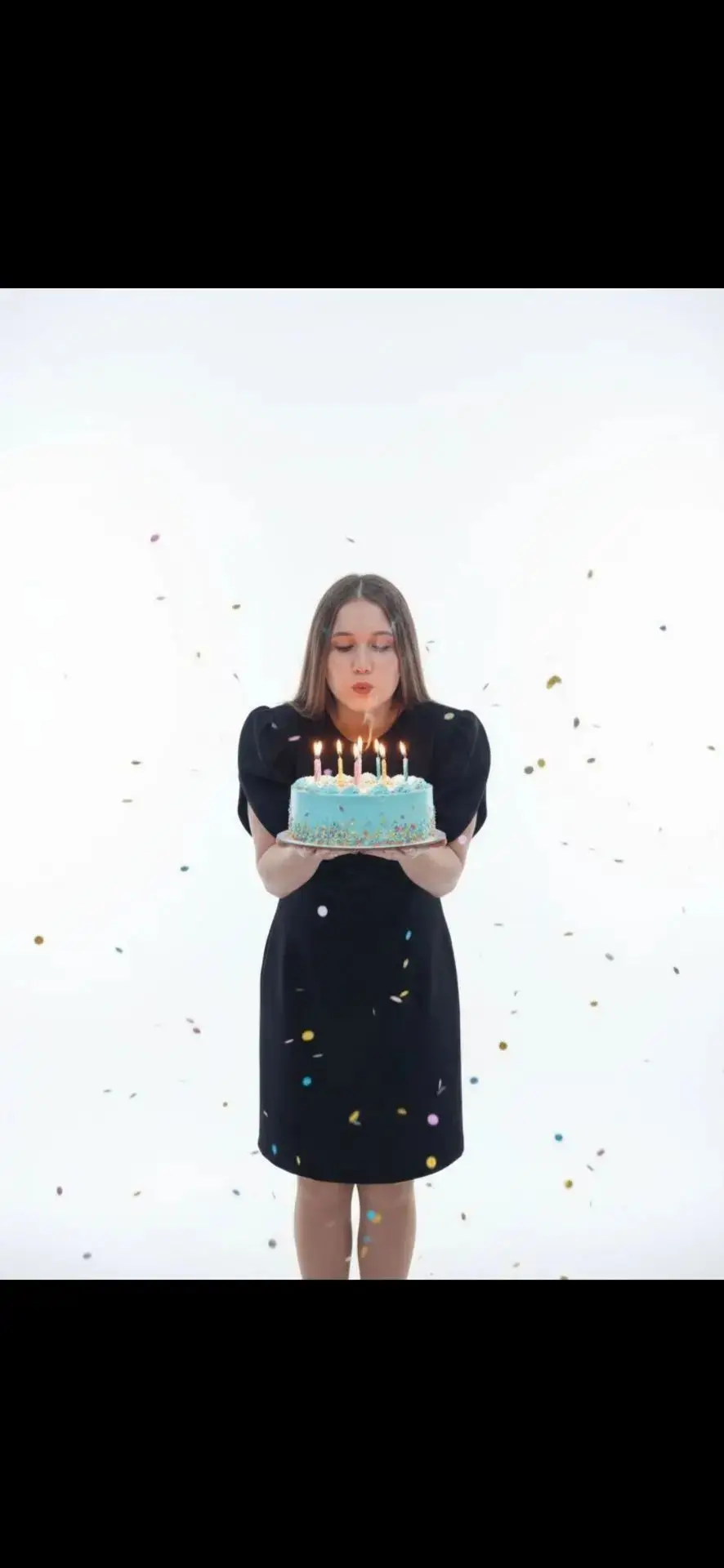 💐🌷🎉🍂🍁Дорогие мои друзья, давайте сегодня поздравим :::КОРОЛЬ ПОЛИНУ С 18 ЛЕТИЕМ🎉�...