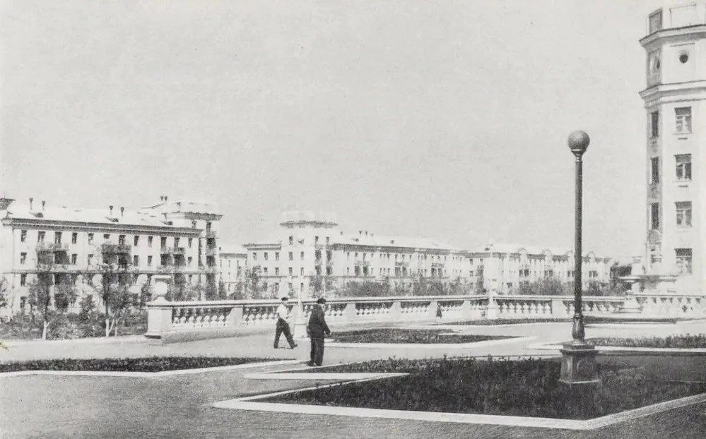 Жилые дома на проспекте Металлургов в Магнитогорске, 1954 год