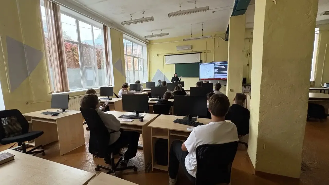 9 В КЛАСС УЧАСТНИК ПРОГРАММЫ «НЕДЕЛЯ БЕЗ ТУРНИКЕТОВ»