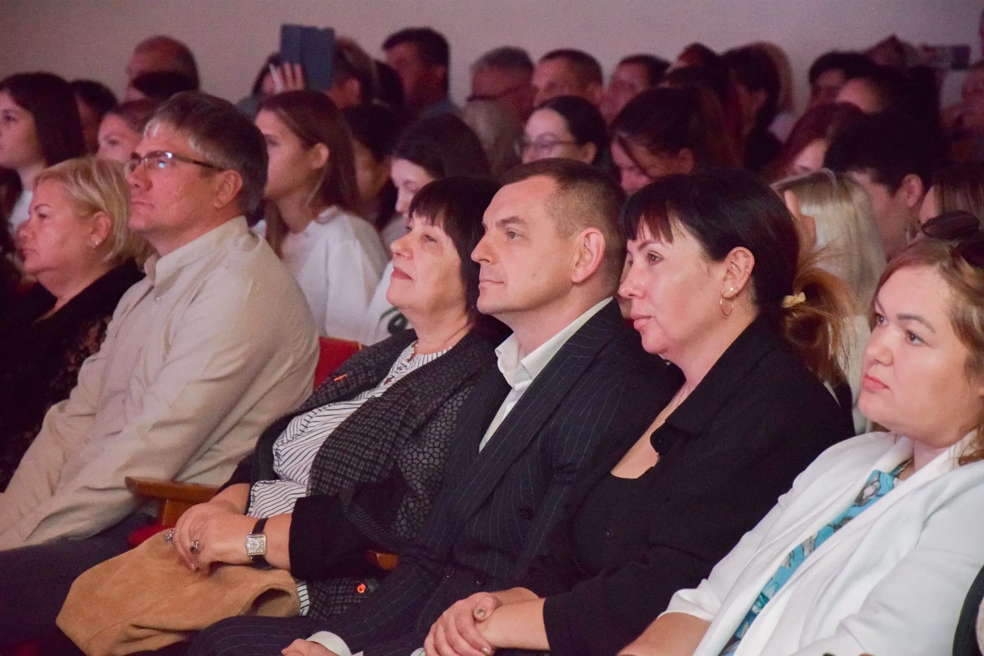 В Евпатории отметили 25-летие медицинского колледжа «Монада»