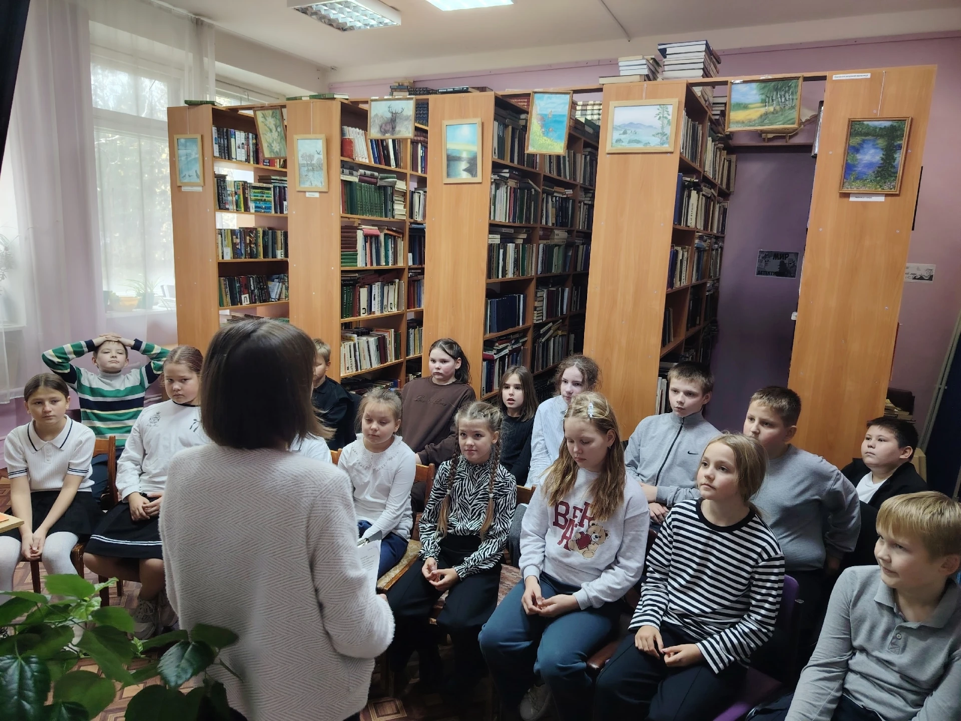 «Сказители Русского Севера»: фольклорный час в Североонежской библиотеке