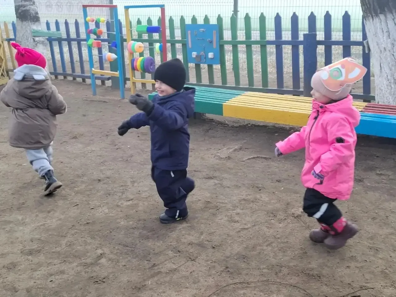 " Как малыши учились дружить" 🐦🎠🐰