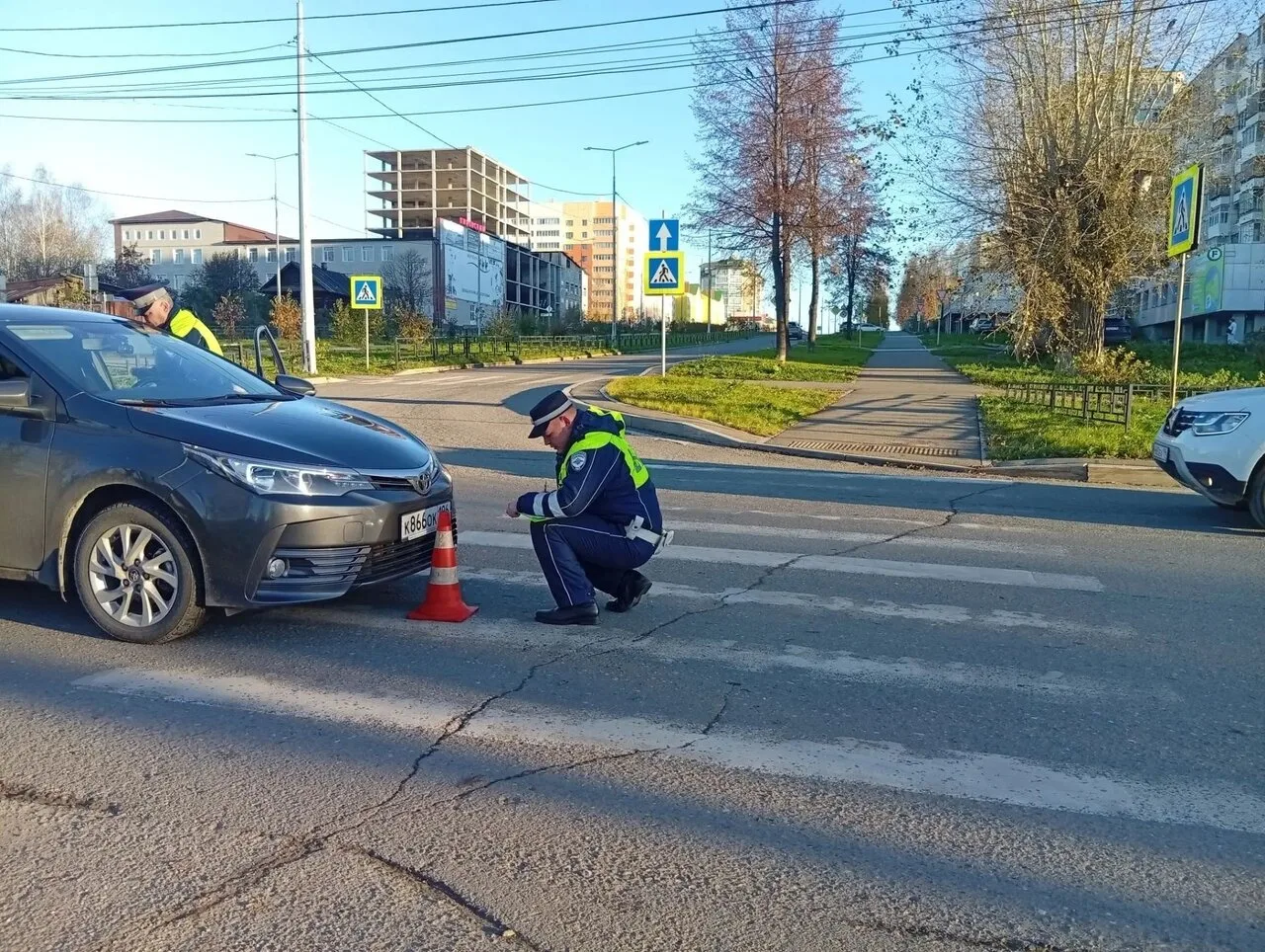 Дорожный инцидент произошел 9 октября в 7:36 на улице Заславского, 15/6, в городе Серове.