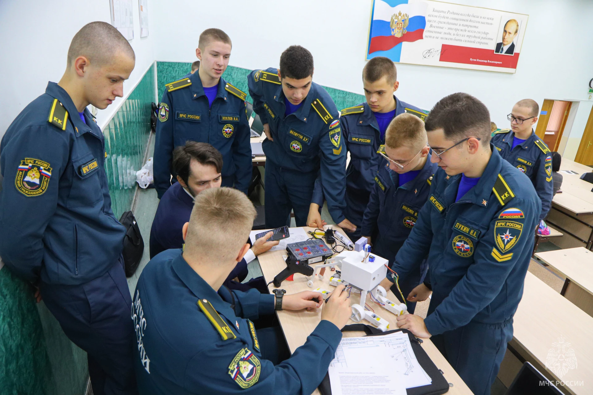 🕹️ В Академии прошла всероссийская Олимпиада «Инженерные проекты будущего»