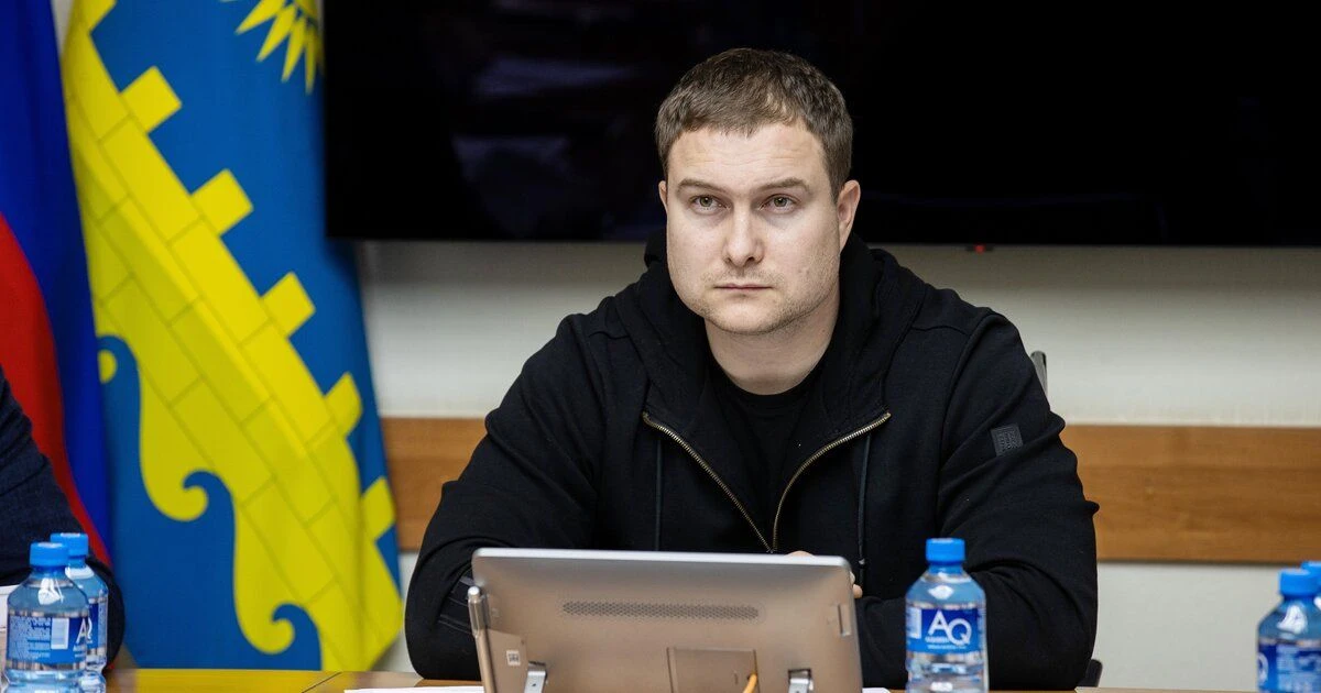 🔵 "Погорел" на Херсонщине: у семьи экс-вице-губернатора Кубани требуют изъять имуществ...