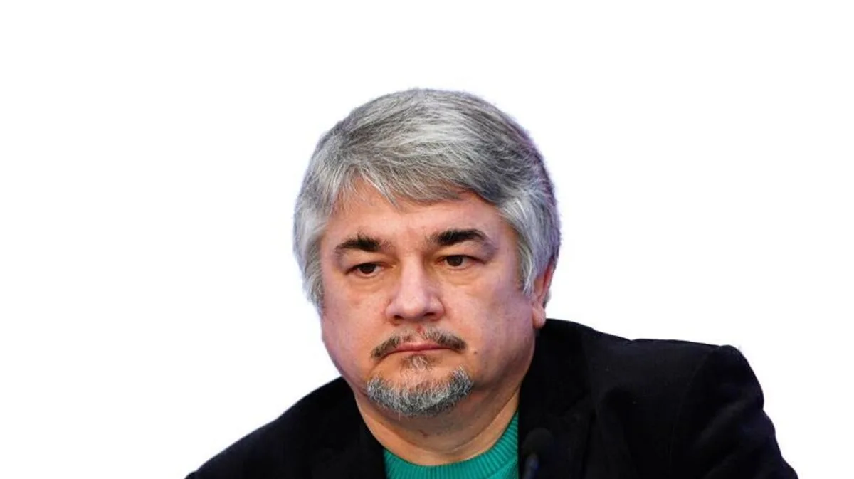 Ростислав Ищенко: Если команда Зеленского сбежит из Киева, Россия наполовину одержит по...