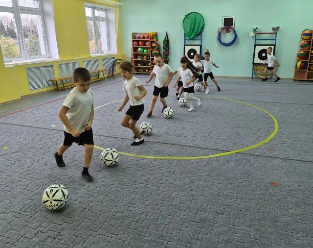 ⚽ Друзья, а вы знали, что с сентября текущего года в некоторых российских детских садах...