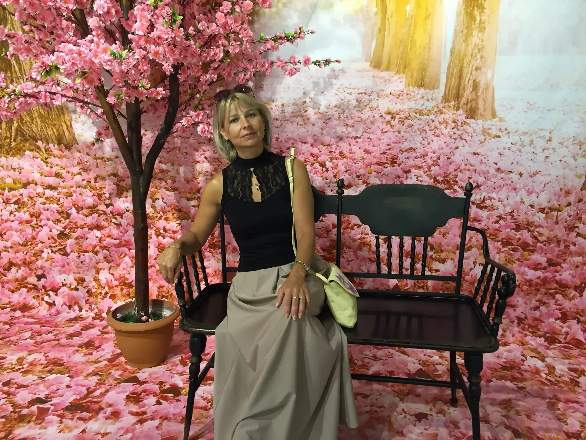 Поздравляем Ольгу Александровну с днём рождения! 🎉🌹🎈👏♥🎂💥🥰🎈🎉🌹♥