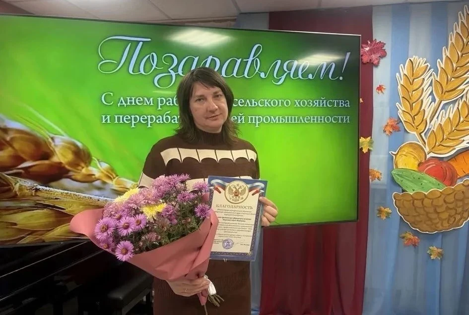 🌾 Лариса Баканова — фермер, которая развивает родную землю и помогает нашим защитникам!