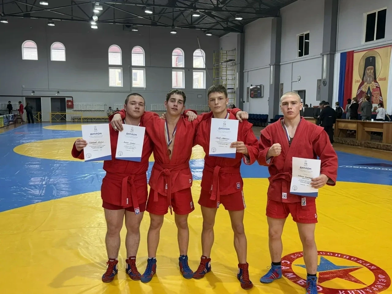 🏆 Кашинские самбисты завоевали золото и бронзу на областном турнире в Ржеве