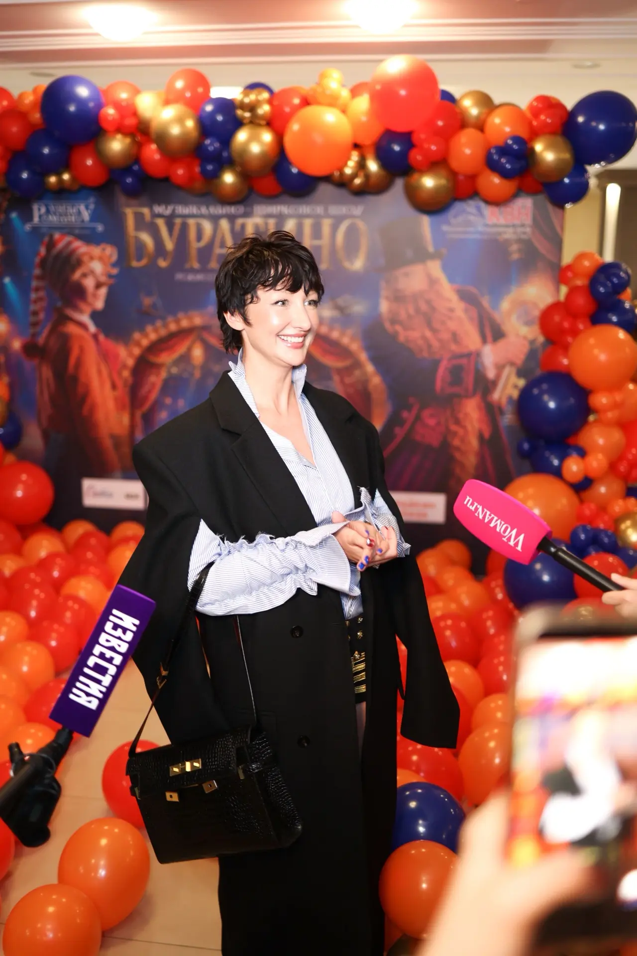 Премьеру шоу «Буратино» посетила певица Марго Овсянникова с сыном 🙌