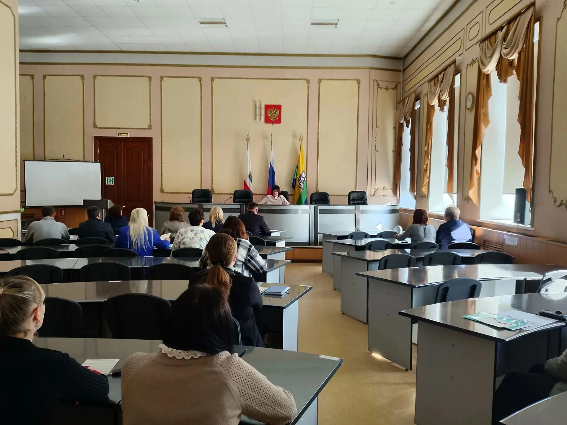 8 октября 2026 года в администрации Вольского муниципального района состоялось заседани...