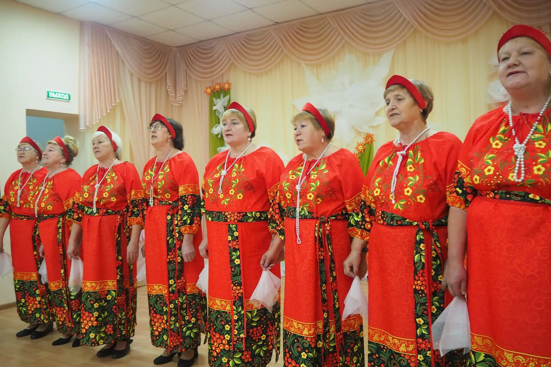 🌞 "Пусть в сердце молодость поет"