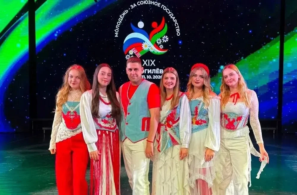 🇧🇾 🇷🇺 Вокальный ансамбль «Модно-народно» центра «Народное творчество» стал финалист...